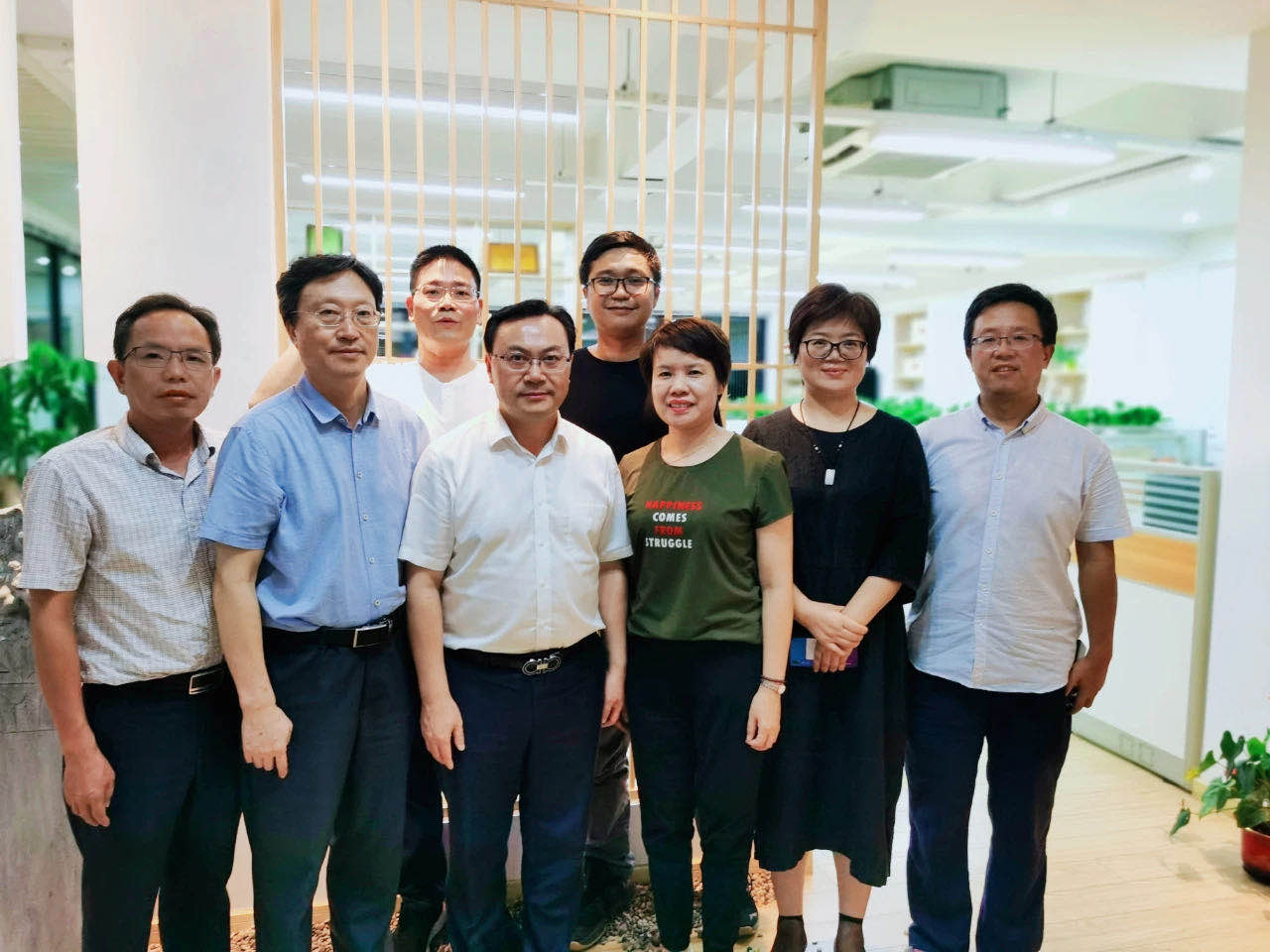 中國工程院劉仲華院士一行到訪浙茶集團陳泰昌公司